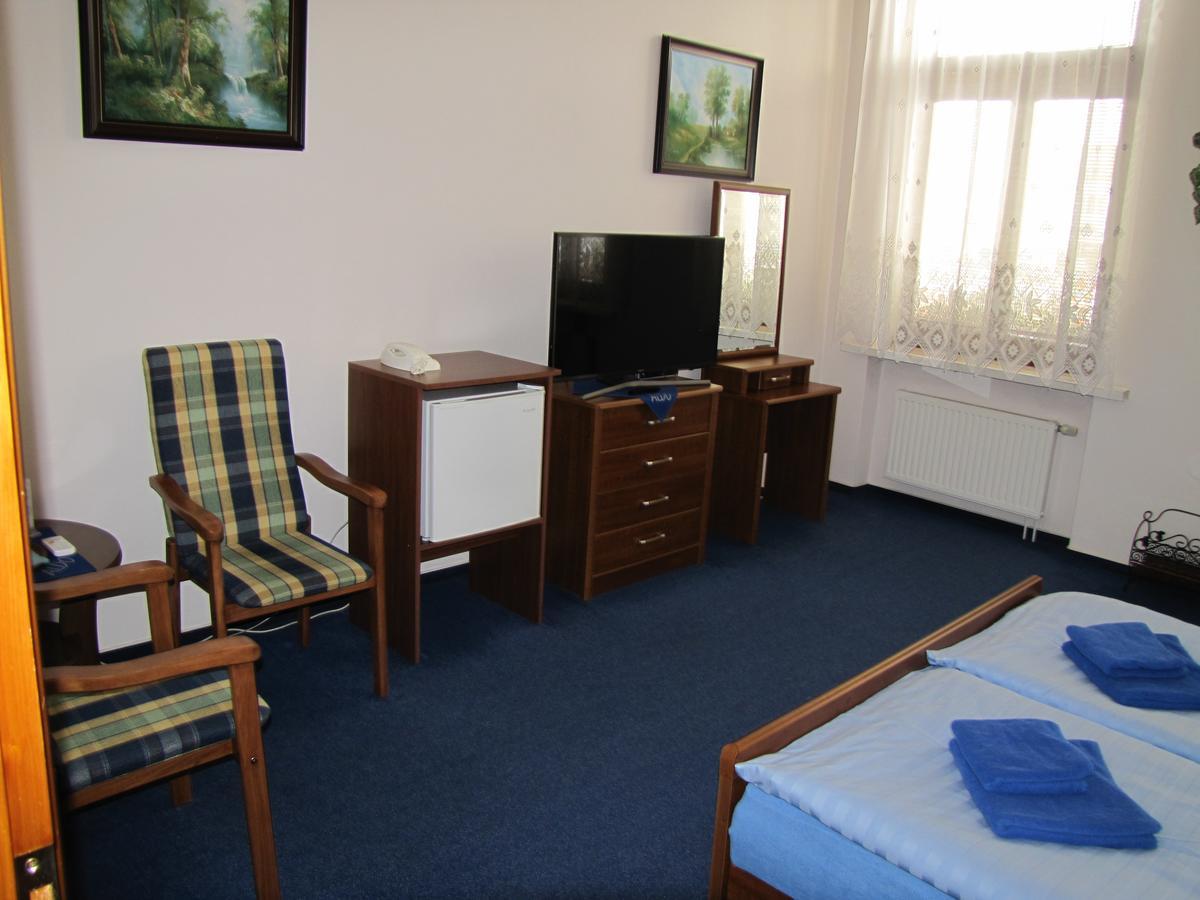 Penzion Aldo Карвина Экстерьер фото